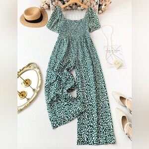Square Neck Short Sleeve Stretch Top Wide Leg Green Floral Jumpsuit NEW 18/3XL